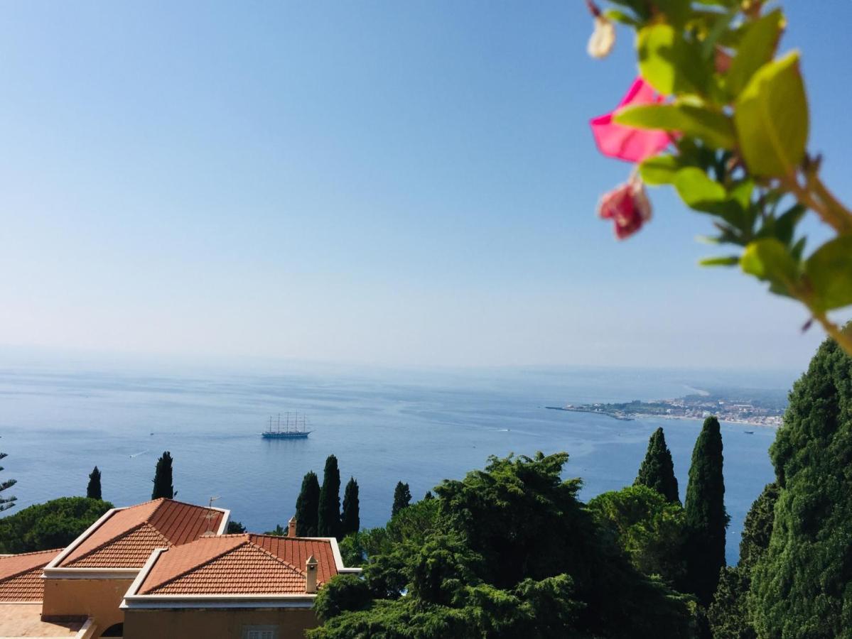 Deluxe Double Room Balcony Sea View